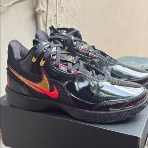 Nike Lebron NXXT GEN  basketball mint condition sz8 mens